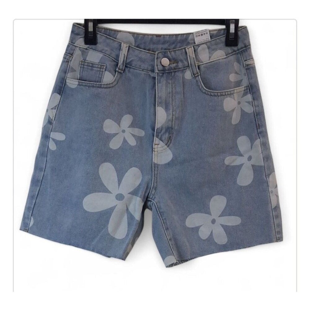 SHEIN Floral Print Denim Shorts With Frayed Hem & Pockets Light Wash Womens